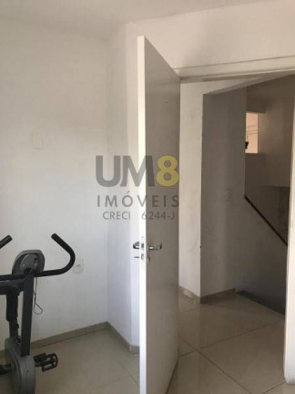 Imagem Sobrado com 3 Quartos à Venda, 244 m² em Guaíra - Curitiba