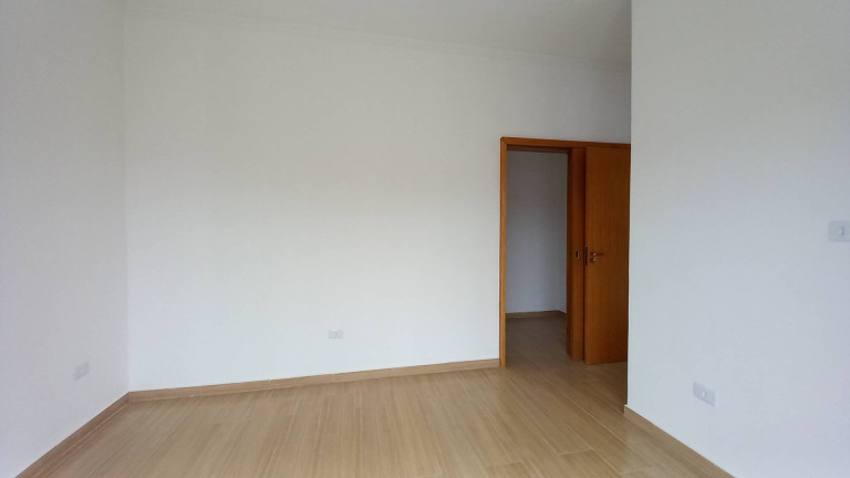 Imagem Casa com 3 Quartos à Venda, 300 m² em Piracangaguá - Taubaté Imagem Casa com 3 Quartos à Venda, 300 m² em Piracangaguá - Taubaté