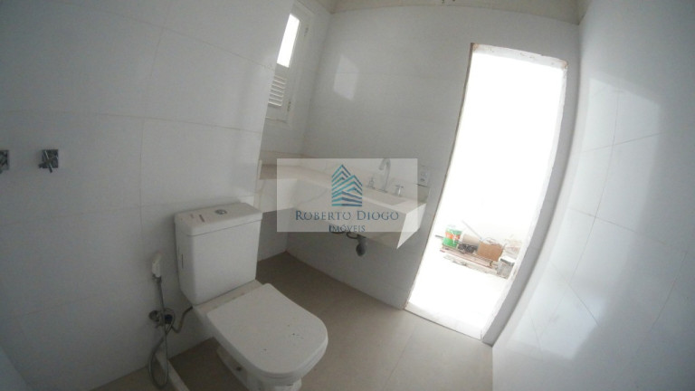 Imagem Imóvel com 3 Quartos à Venda, 125 m² em Copacabana - Rio De Janeiro Imagem Imóvel com 3 Quartos à Venda, 125 m² em Copacabana - Rio De Janeiro
