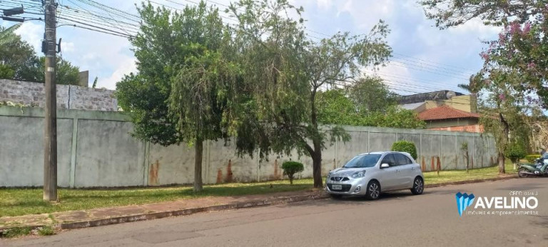 Imagem Terreno à Venda, 1.320 m² em Monte Castelo - Campo Grande Imagem Terreno à Venda, 1.320 m² em Monte Castelo - Campo Grande
