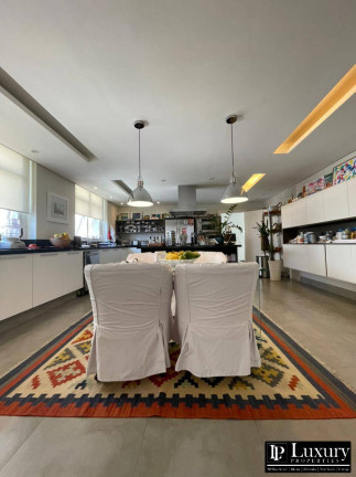 Imagem Apartamento com 3 Quartos à Venda, 359 m² em Real Parque - São Paulo Imagem Apartamento com 3 Quartos à Venda, 359 m² em Real Parque - São Paulo