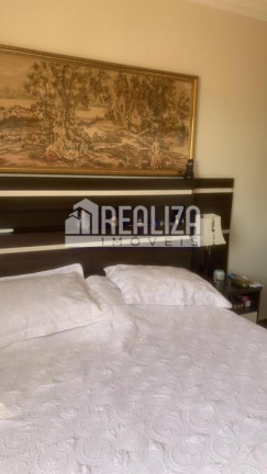 Imagem Apartamento com 3 Quartos à Venda, 191 m² em Boa Vista - Uberaba Imagem Apartamento com 3 Quartos à Venda, 191 m² em Boa Vista - Uberaba