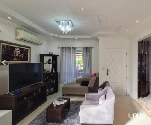 Casa com 4 Quartos à Venda, 255 m² em Santa Mônica - Florianópolis