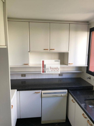 Apartamento com 3 Quartos à Venda, 241 m² em Vila Suzana - São Paulo
