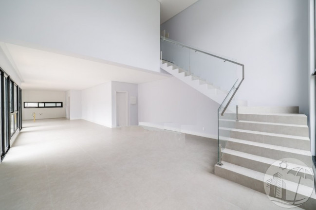 Imagem Casa com 4 Quartos à Venda, 317 m² em Santa Regina - Camboriú