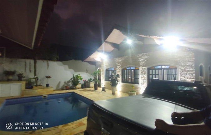Imagem Casa com 4 Quartos à Venda, 187 m² em Balneario Florida - Praia Grande Imagem Casa com 4 Quartos à Venda, 187 m² em Balneario Florida - Praia Grande