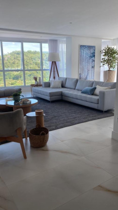 Imagem Apartamento com 3 Quartos à Venda, 182 m² em Centro - Balneário Camboriú Imagem Apartamento com 3 Quartos à Venda, 182 m² em Centro - Balneário Camboriú