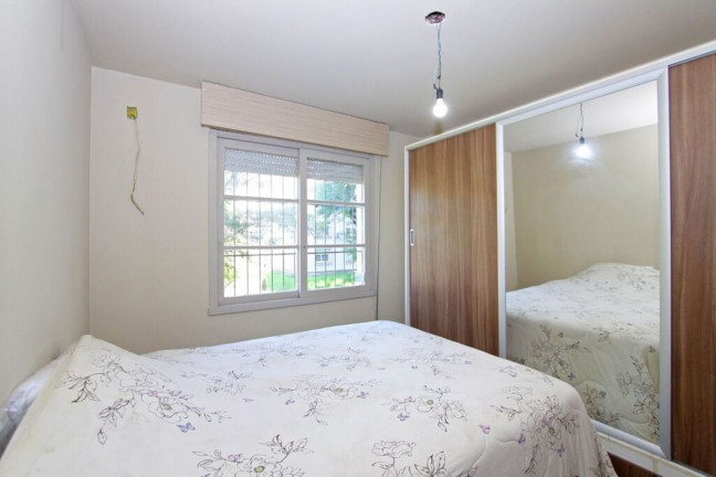 Imagem Imóvel com 3 Quartos à Venda, 77 m² em Teresópolis - Porto Alegre Imagem Imóvel com 3 Quartos à Venda, 77 m² em Teresópolis - Porto Alegre