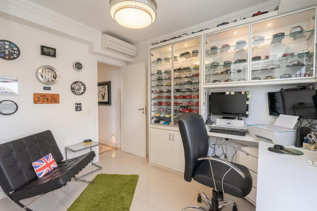 Imagem Apartamento com 3 Quartos à Venda, 148 m² em Jardim Europa - Porto Alegre Imagem Apartamento com 3 Quartos à Venda, 148 m² em Jardim Europa - Porto Alegre