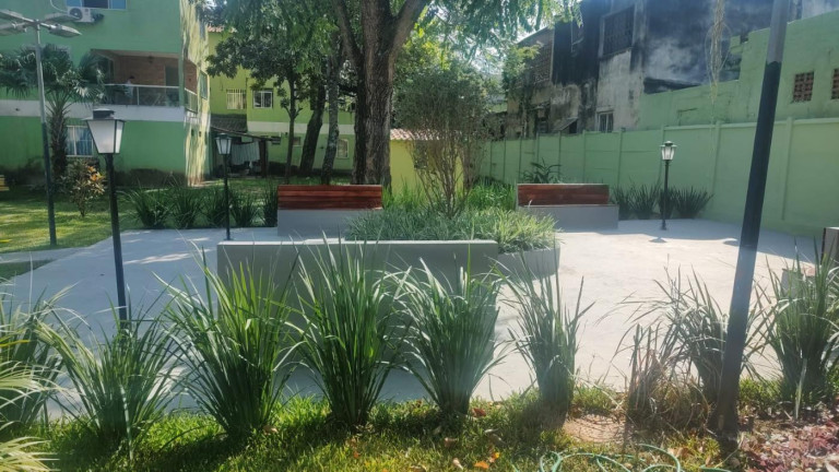 Imagem Casa com 3 Quartos à Venda, em Campo Grande - Rio De Janeiro Imagem Casa com 3 Quartos à Venda, em Campo Grande - Rio De Janeiro