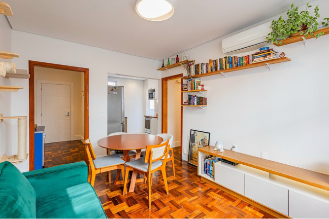 Imagem Apartamento com 2 Quartos à Venda, 76 m² em Petrópolis - Porto Alegre