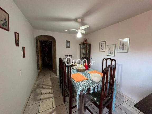Casa com 3 Quartos à Venda, 180 m² em Conjunto Fabiana - Goiânia