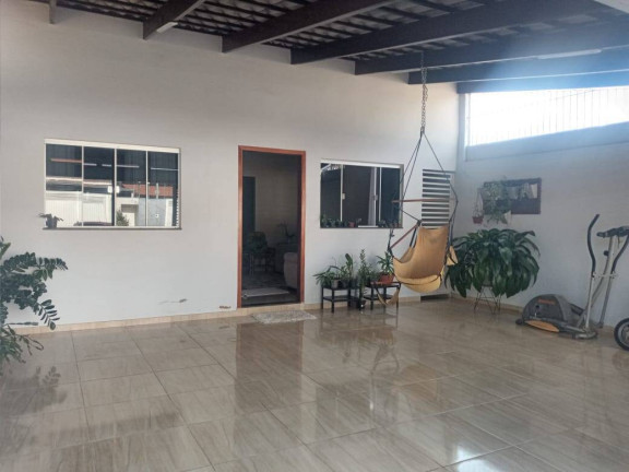 Casa com 3 Quartos à Venda, 160 m² em Calixtolândia - Anápolis