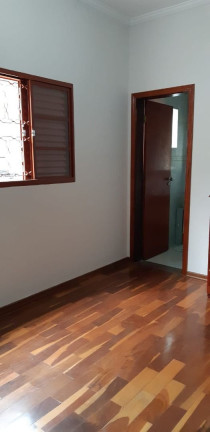 Imagem Imóvel com 3 Quartos à Venda, 226 m² em Jardim Amélia - Americana Imagem Imóvel com 3 Quartos à Venda, 226 m² em Jardim Amélia - Americana