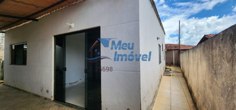 Imagem Casa com 3 Quartos à Venda, 90 m² em Setor Habitacional Vicente Pires - Brasília Imagem Casa com 3 Quartos à Venda, 90 m² em Setor Habitacional Vicente Pires - Brasília
