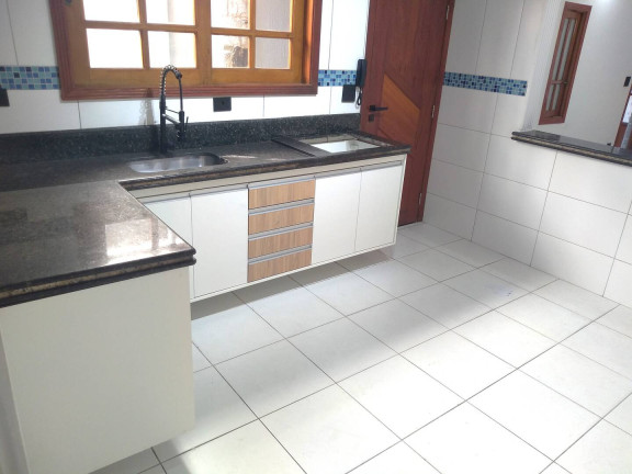 Imagem Casa com 3 Quartos à Venda, em Bal. Maracanã - Praia Grande Imagem Casa com 3 Quartos à Venda, em Bal. Maracanã - Praia Grande