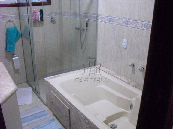 Imagem Casa com 3 Quartos à Venda, 270 m² em Jardim Sumaré - Londrina