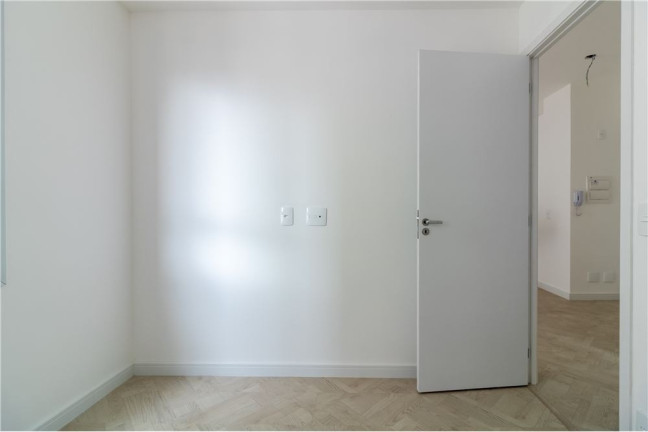 Imagem Imóvel com 1 Quarto à Venda, 34 m² em Vila Mariana - São Paulo Imagem Imóvel com 1 Quarto à Venda, 34 m² em Vila Mariana - São Paulo