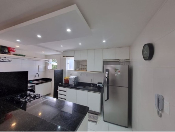 Imagem Casa com 4 Quartos à Venda, 243 m² em Pitangueiras - Lauro De Freitas Imagem Casa com 4 Quartos à Venda, 243 m² em Pitangueiras - Lauro De Freitas