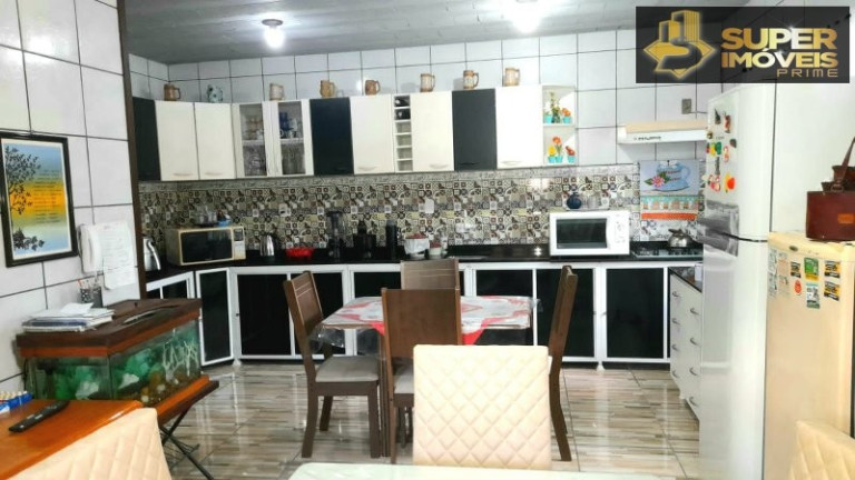 Imagem Casa com 4 Quartos à Venda, 432 m² em Laranjal - Pelotas Imagem Casa com 4 Quartos à Venda, 432 m² em Laranjal - Pelotas