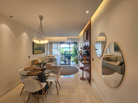 Imagem Apartamento com 2 Quartos à Venda, 70 m² em Ipanema - Rio De Janeiro Imagem Apartamento com 2 Quartos à Venda, 70 m² em Ipanema - Rio De Janeiro