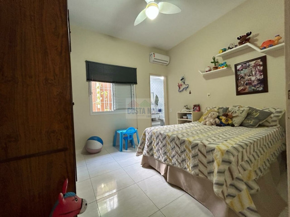 Imagem Casa com 2 Quartos à Venda, 160 m² em Solemar - Praia Grande Imagem Casa com 2 Quartos à Venda, 160 m² em Solemar - Praia Grande