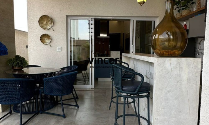 Imagem Casa com 3 Quartos à Venda, 220 m² em Jardins Nápoles - Senador Canedo