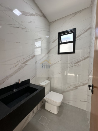 Imagem Casa com 3 Quartos à Venda, 190 m² em Setor Faiçalville - Goiânia