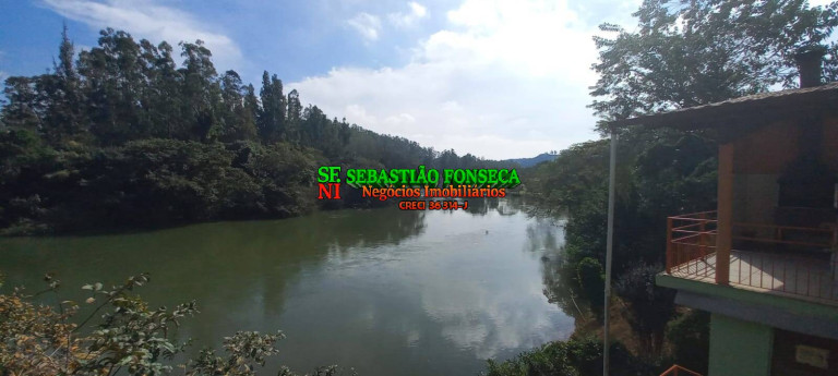 Chácara com 3 Quartos à Venda, 3.000 m² em Santa Branca