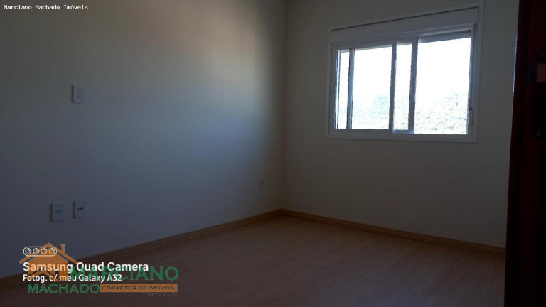 Imagem Apartamento com 2 Quartos à Venda, 56 m² em Menino Jesus - Santa Maria Imagem Apartamento com 2 Quartos à Venda, 56 m² em Menino Jesus - Santa Maria