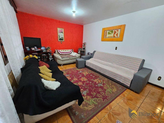 Imagem Casa com 3 Quartos à Venda, 200 m² em Velha - Blumenau Imagem Casa com 3 Quartos à Venda, 200 m² em Velha - Blumenau
