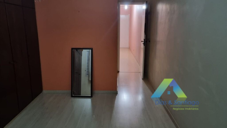 Imagem Sobrado com 3 Quartos à Venda, 160 m² em Vila Santo Estéfano - São Paulo Imagem Sobrado com 3 Quartos à Venda, 160 m² em Vila Santo Estéfano - São Paulo