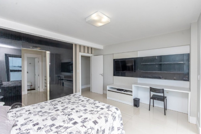 Imagem Cobertura com 5 Quartos à Venda, 623 m² em Centro - Balneário Camboriú