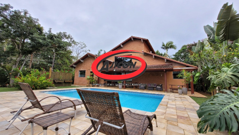 Casa com 4 Quartos para Alugar, 600 m² em Itamambuca - Ubatuba