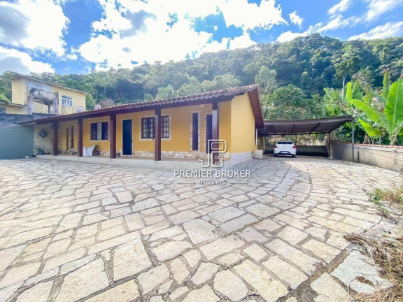 Imagem Casa com 3 Quartos à Venda, 114 m² em Pessegueiros - Teresópolis Imagem Casa com 3 Quartos à Venda, 114 m² em Pessegueiros - Teresópolis
