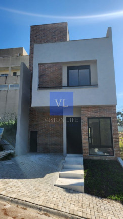 Casa com 2 Quartos à Venda, 121 m² em Santa Cândida - Curitiba