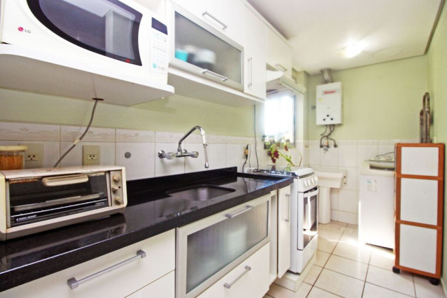 Imagem Apartamento com 2 Quartos à Venda, 67 m² em Jardim Do Salso - Porto Alegre