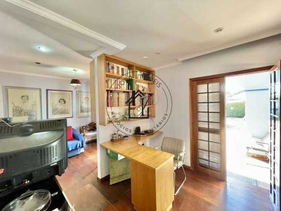 Imagem Casa de Condomínio com 6 Quartos à Venda, 1.008 m² em Chácara Vale Do Rio Cotia - Carapicuíba