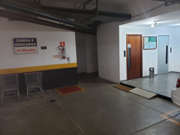 Imagem Imóvel com 3 Quartos à Venda, 262 m² em Real Parque - São Paulo Imagem Imóvel com 3 Quartos à Venda, 262 m² em Real Parque - São Paulo