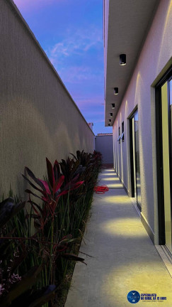 Imagem Casa com 3 Quartos à Venda, 369 m² em Setor Garavelo - Aparecida De Goiânia