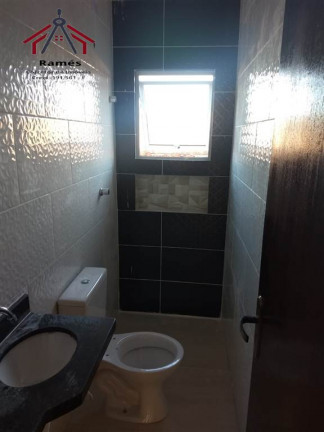 Imagem Casa com 2 Quartos à Venda, em Maracanã - Praia Grande Imagem Casa com 2 Quartos à Venda, em Maracanã - Praia Grande