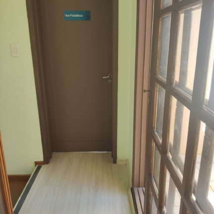 Imagem Casa com 8 Quartos à Venda,  em Petrópolis - Porto Alegre