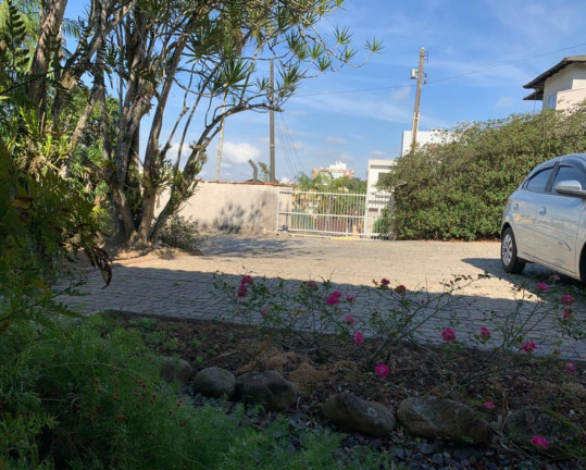 Imagem Terreno à Venda, 1.058 m² em Saguaçu - Joinville Imagem Terreno à Venda, 1.058 m² em Saguaçu - Joinville