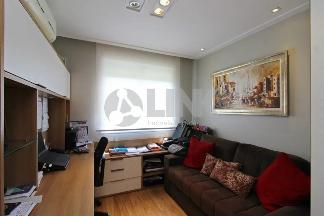 Imagem Apartamento com 3 Quartos à Venda, 105 m² em Passo Da Areia - Porto Alegre