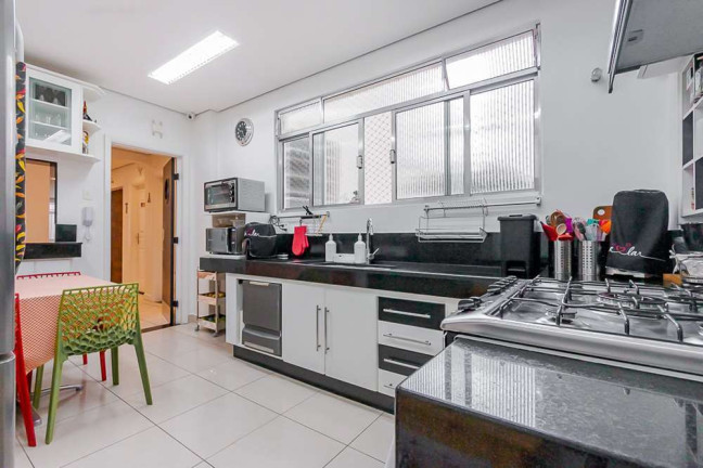 Imagem Imóvel com 3 Quartos à Venda, 151 m² em Higienópolis - São Paulo Imagem Imóvel com 3 Quartos à Venda, 151 m² em Higienópolis - São Paulo