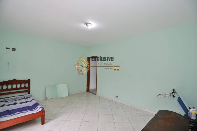 Imagem Sobrado com 3 Quartos à Venda, 210 m² em Vila Humaitá - Santo André