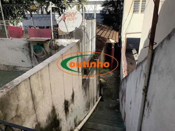 Imagem Casa com 4 Quartos à Venda, 240 m² em Tijuca - Rio De Janeiro Imagem Casa com 4 Quartos à Venda, 240 m² em Tijuca - Rio De Janeiro