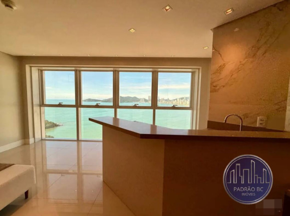 Apartamento com 3 Quartos para Alugar, 165 m² em Pioneiros - Balneário Camboriú