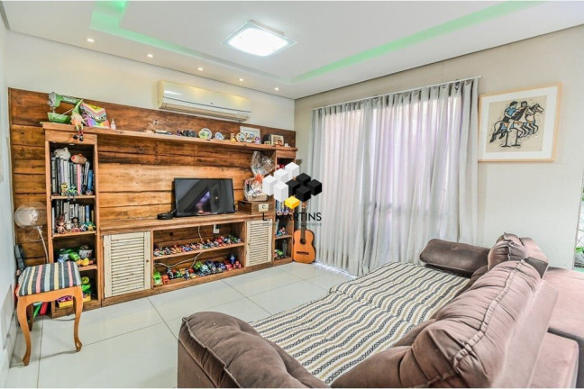 Imagem Casa de Condomínio com 3 Quartos à Venda, 144 m² em Sarandi - Porto Alegre