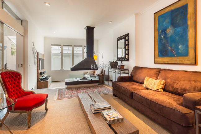 Imagem Casa com 3 Quartos à Venda, 260 m² em Jardim Paulistano - São Paulo